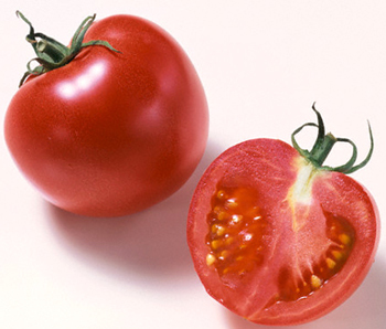 Cà chua chữa nhiệt miệng hiệu quả 1
